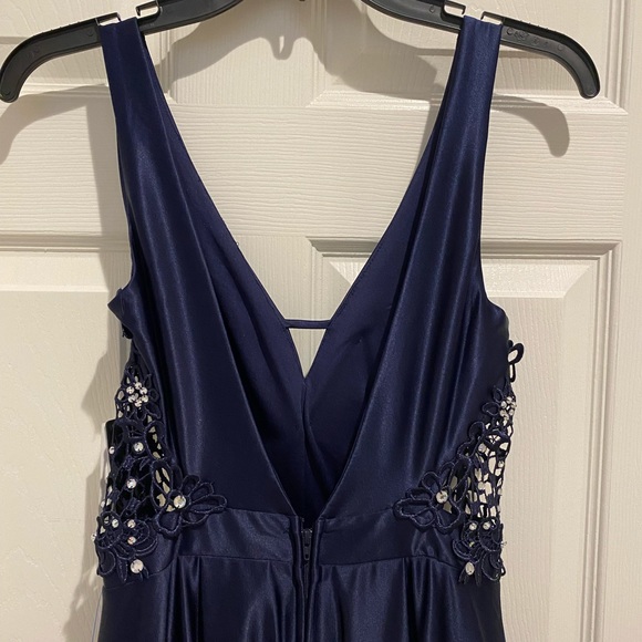 Jodi Kristopher Navy Prom Dress Gorgeous! - Picture 6 of 8